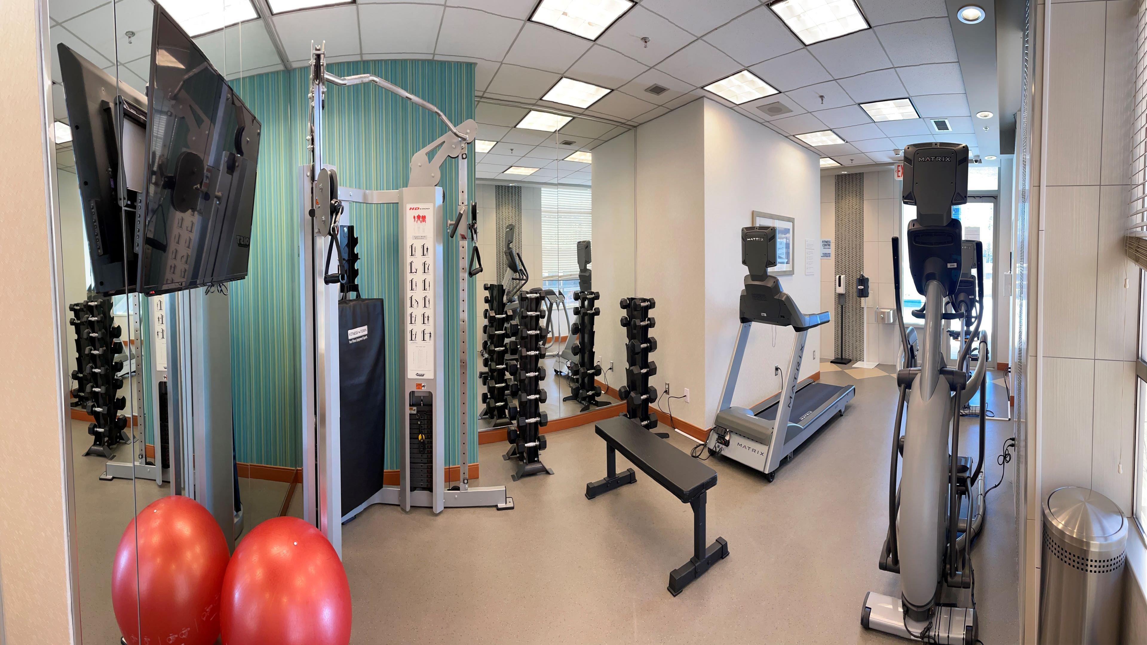 Holiday Inn Express Vancouver-Metrotown Burnaby Ngoại thất bức ảnh