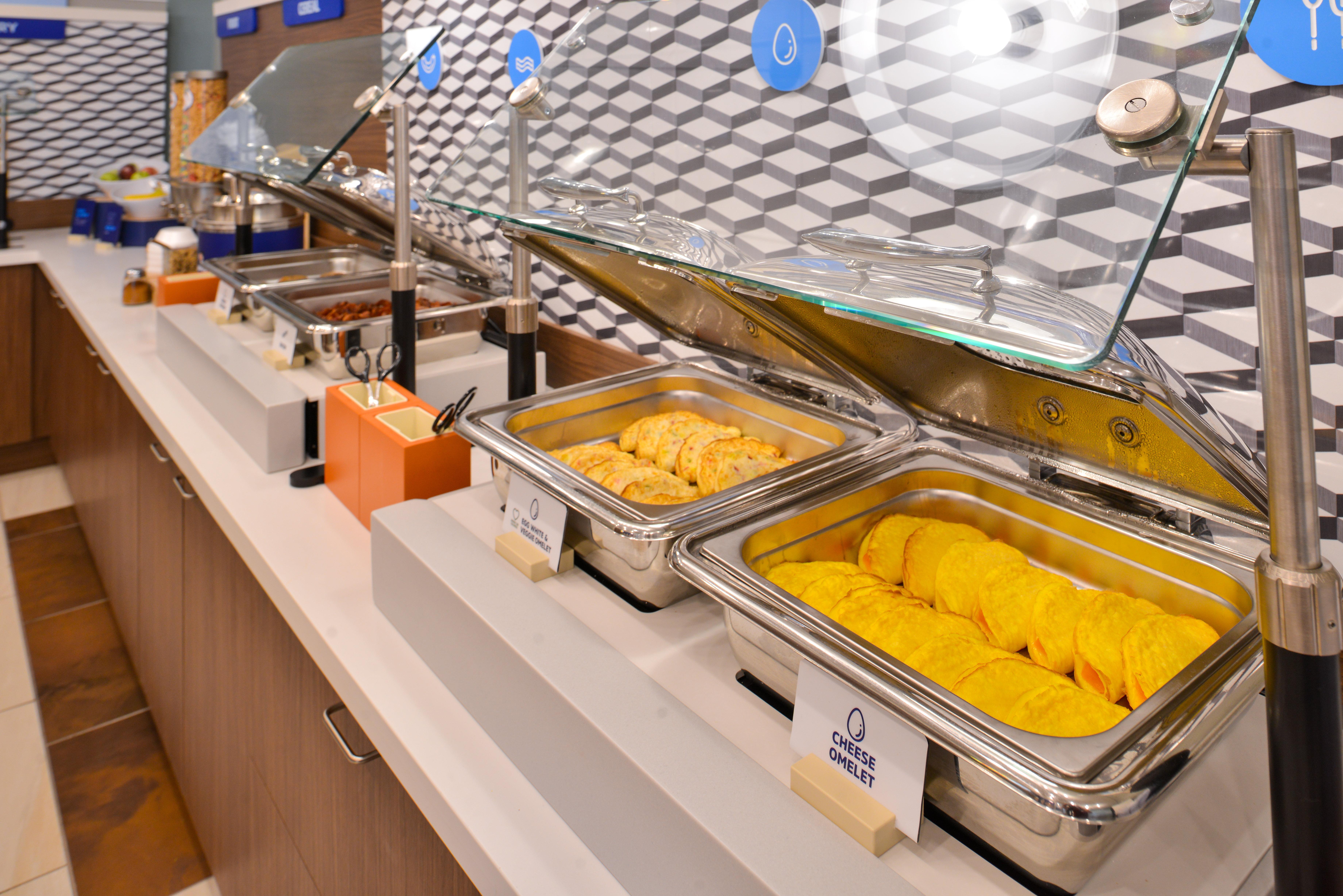 Holiday Inn Express Vancouver-Metrotown Burnaby Ngoại thất bức ảnh