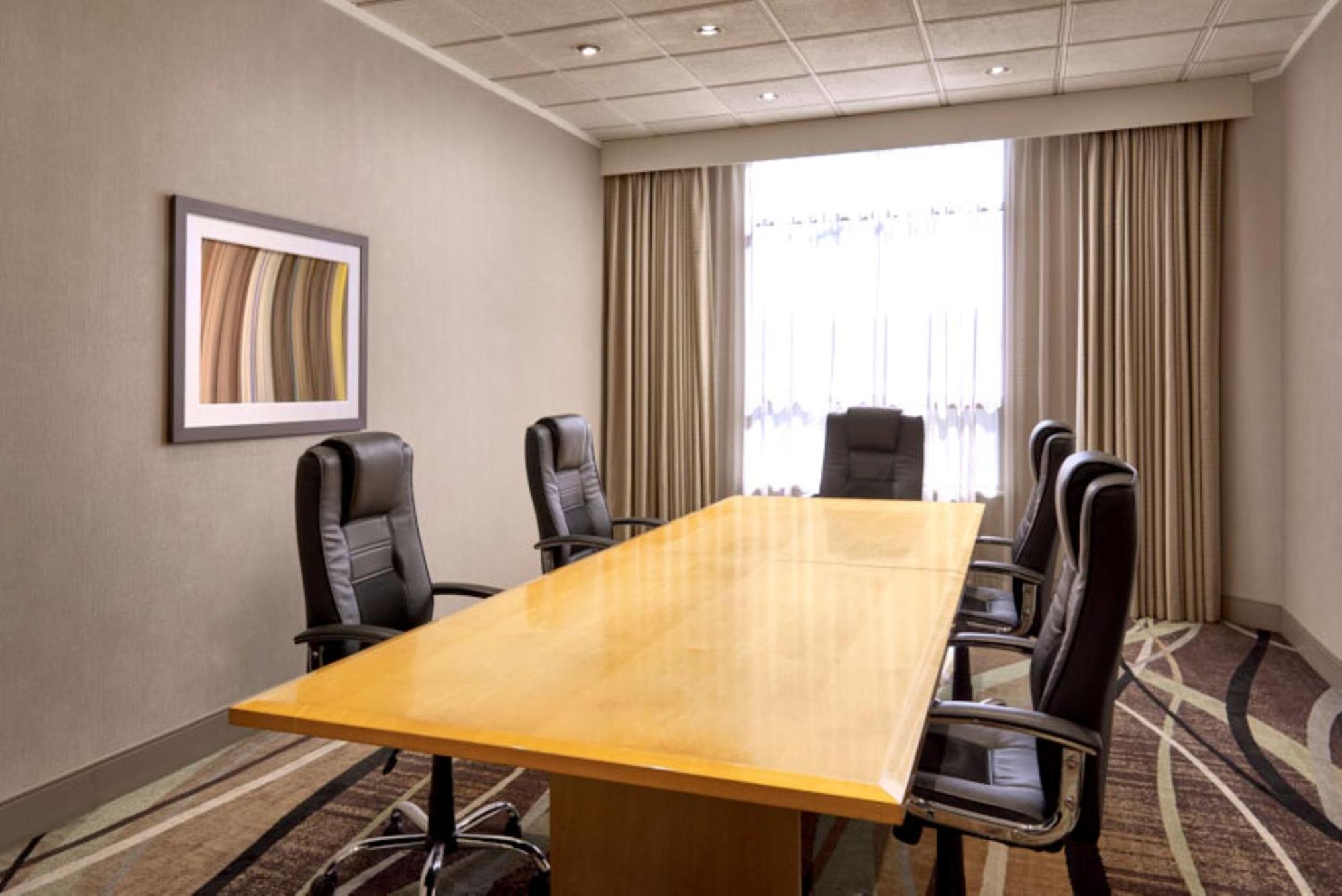 Holiday Inn Express Vancouver-Metrotown Burnaby Ngoại thất bức ảnh
